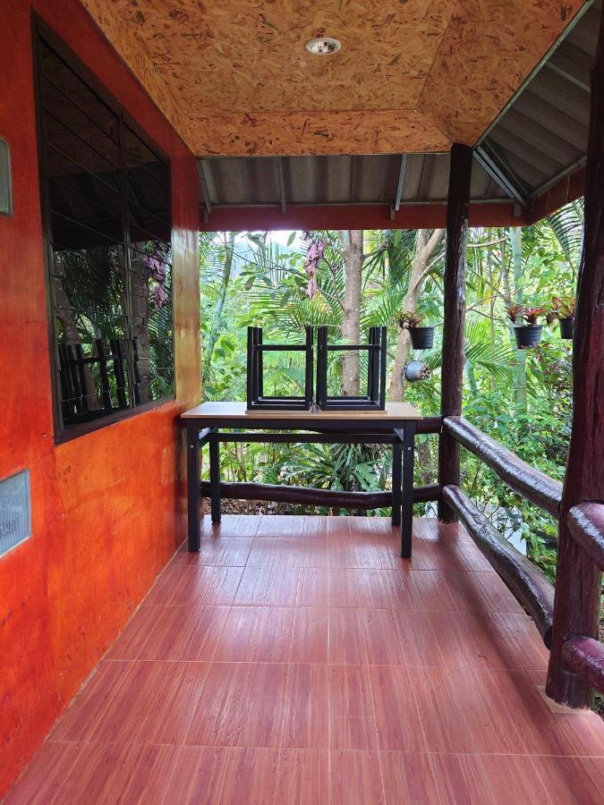 บ้านดินโฮมสเตย์ ปางอุ๋ง Ban Huai Makhuea Som Ngoại thất bức ảnh